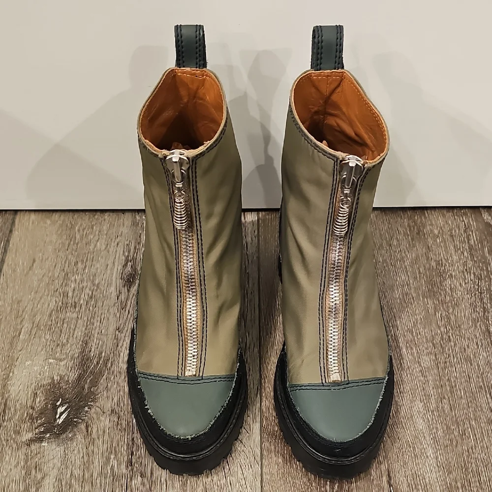 NICOLE SALDANA Women's Zipper Chris Boots